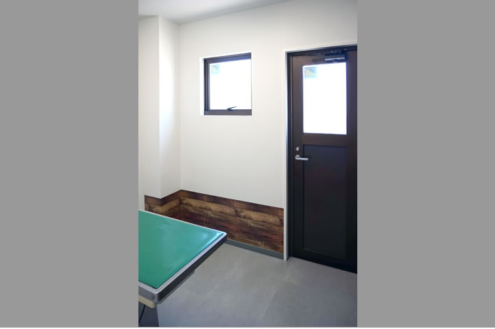 第3診察室(出入口)